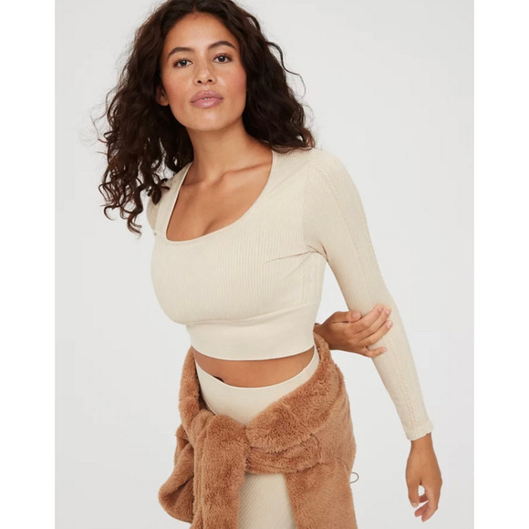 OFFLINE Aerie Seamless Cable Square Neck T-Shirt Stretch Womens Medium Soft Oat - Picture 1 of 13